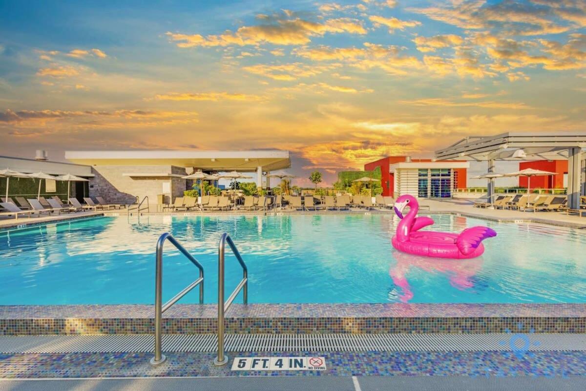 Tropical Oasis - Rooftop Pool- Near Beach - Gym Hollywood Exterior foto